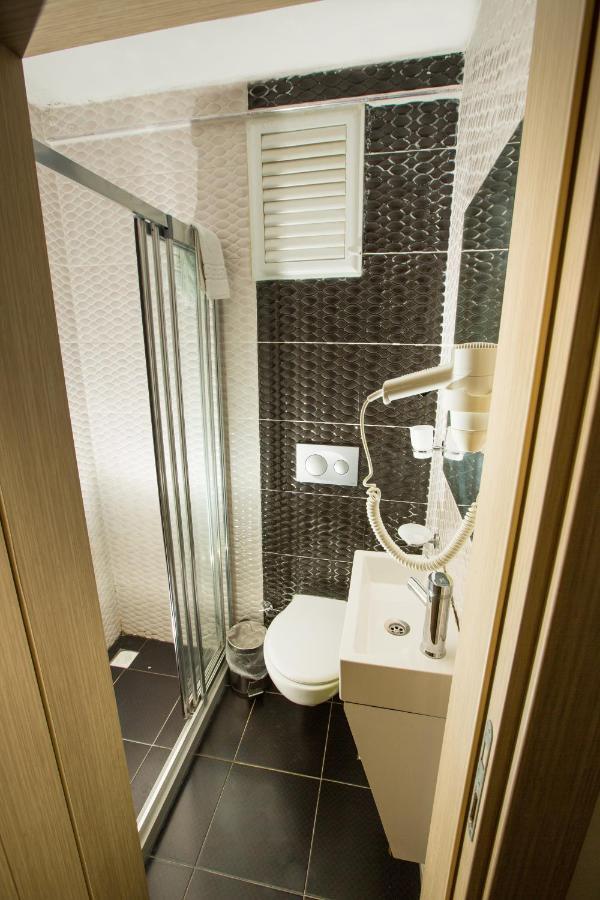 Honey Hotel Istambul Exterior foto